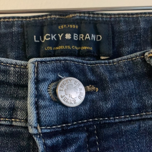 Lucky Brand Mid-Rise Capri Jeans Size 12 - Picture 2 of 6